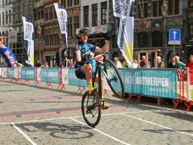 Duitser Eyring wint City Mountainbike Antwerpen